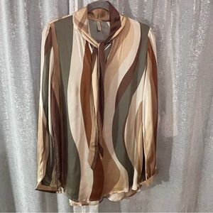 New Elegant Long Women's Blouse size M with neck tie
